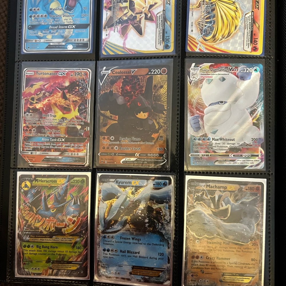 Pokémon Collection - Picture 6 of 11